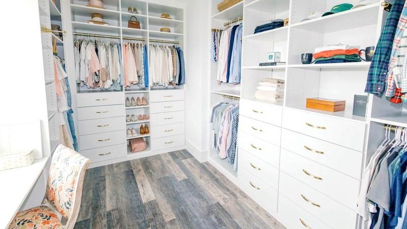 Custom Luxury Closets